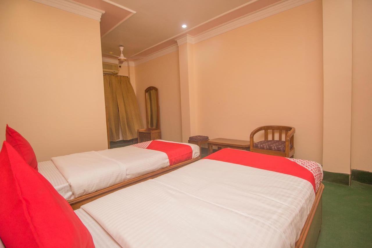 Oyo 48133 Hotel Payel Malda Exterior photo